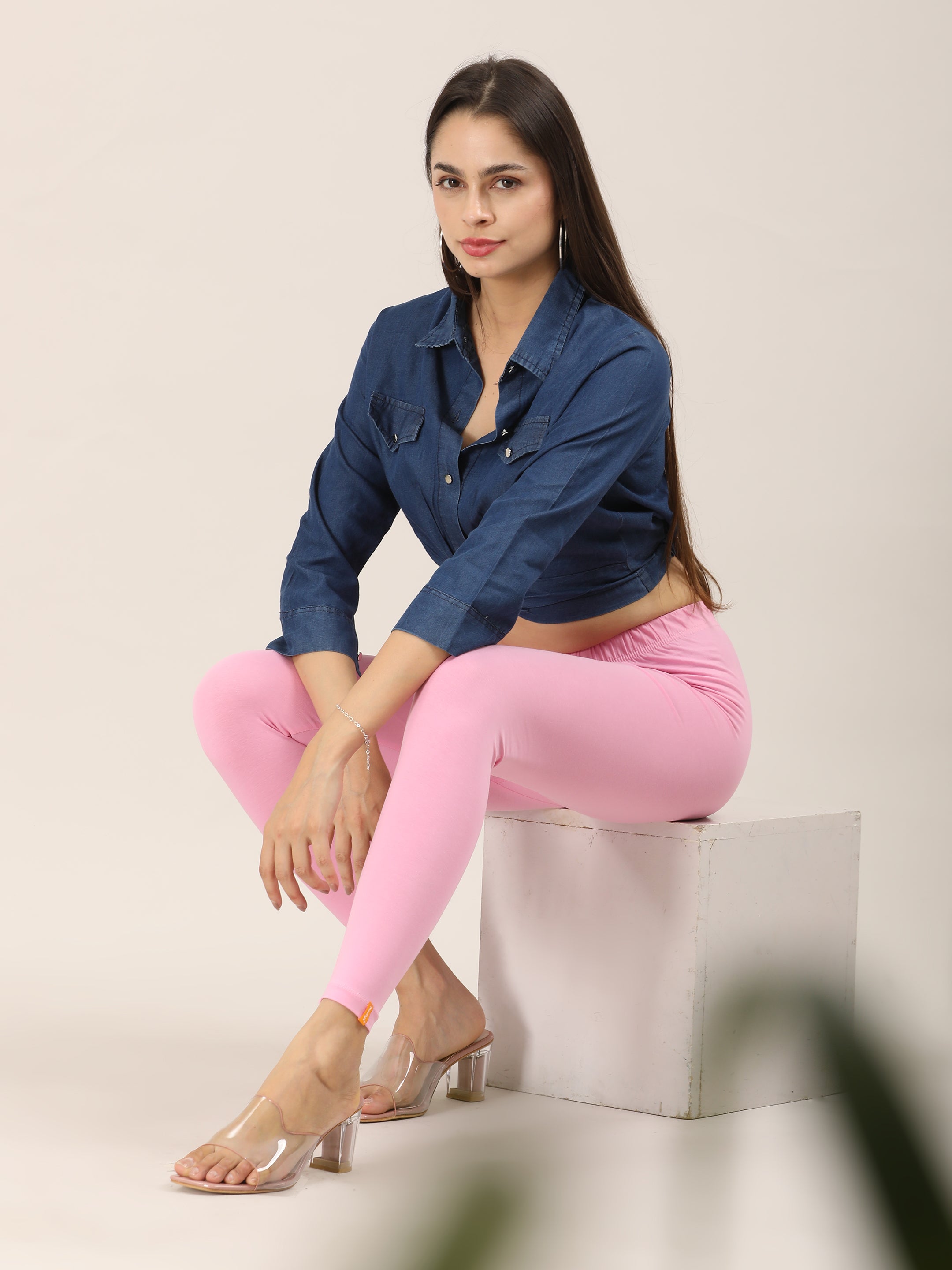 Naatiya Ankle Fit Leggings - Pink