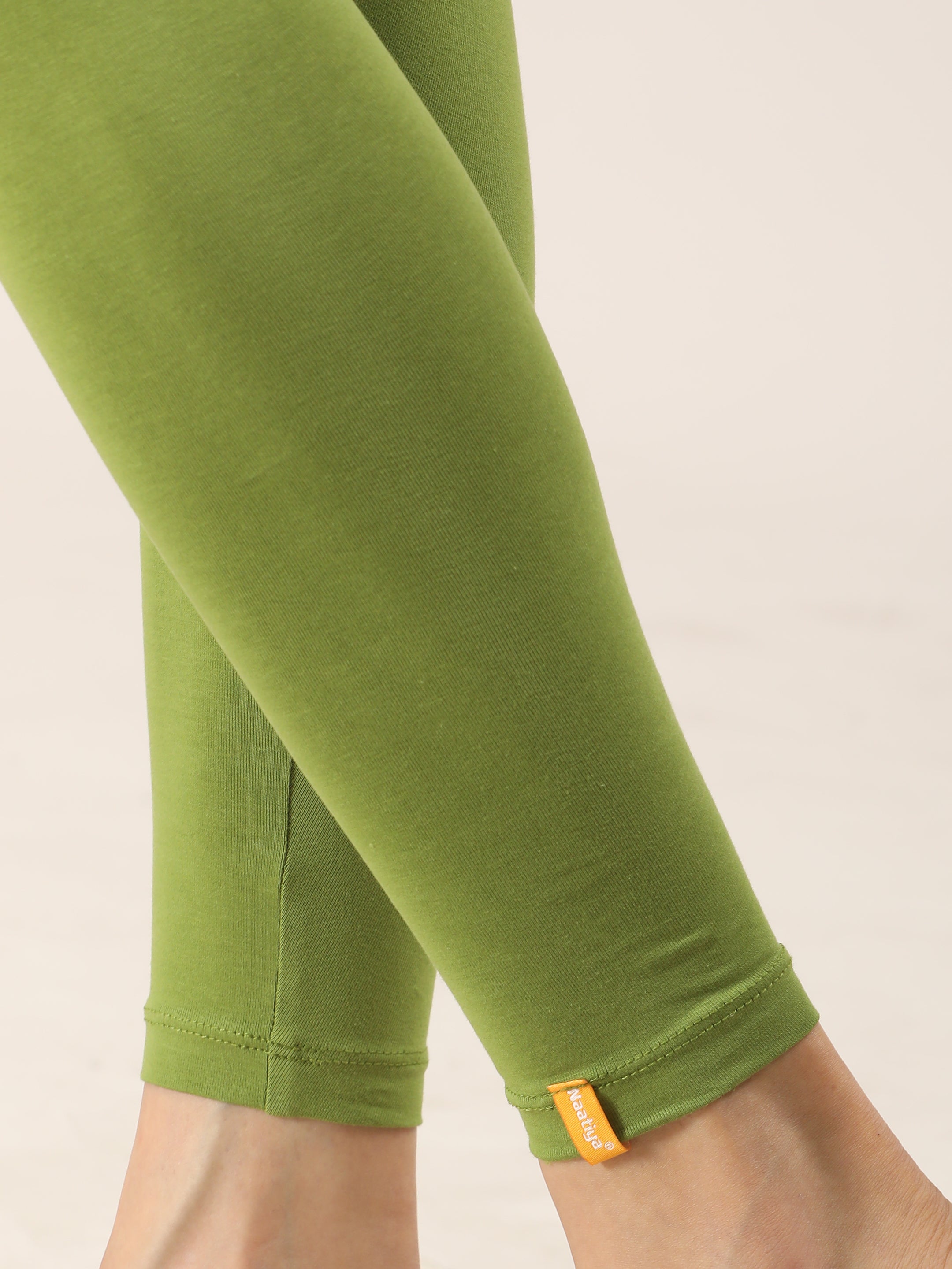 Naatiya Ankle Fit Leggings - Moss